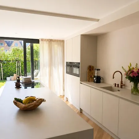 빌라 Urban Villa, Garden, Private Parking 노르트베이크